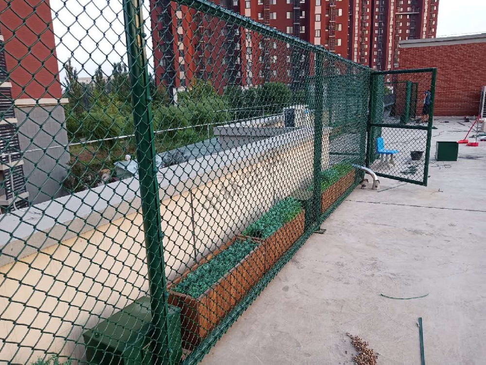 楼顶运动场围网
